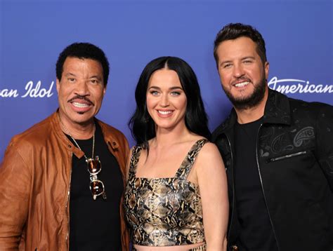 who will replace katy perry on american idol